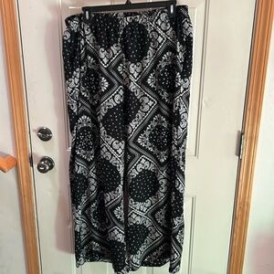 Women’s Wide Leg Pants